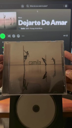 #camila #dejartedeamar #camilabanda #baladas #baladasromanticas #cancionesromanticas #cancionesparadedicar #pop #pop2000 #cd #cdplayer #cdcollection #cdcollector #musica