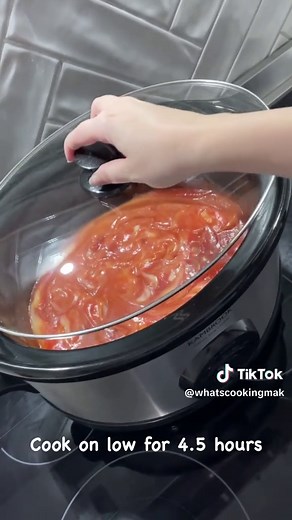 Creamy Slow Cooker Chicken Pasta Bake Recipe