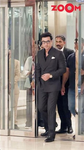 Ranbir Kapoor's DAPPER look as he arrives for an event #shorts #ranbirkapoor #spotted