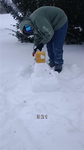 working 3d printed Minecraft snowman