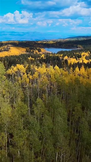 This is your sign to get out and explore around Grand Junction. #sharegj R: @devon.photo.booth | Visit Grand Junction