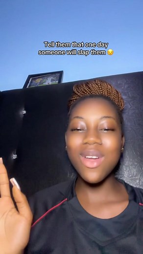 Understanding Body Language: Hand Gestures Explained