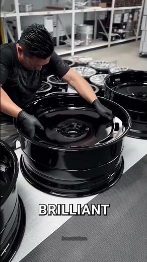 Why This Rolls-Royce Logo Never Moves