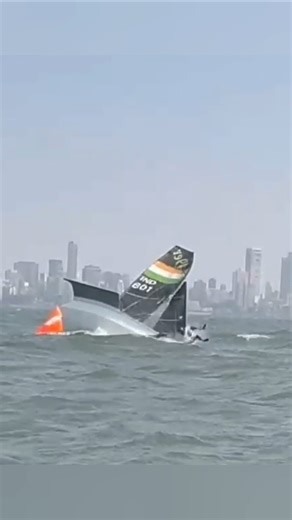 This 49er Capsize Happened at Full Speed #sailing #boating #fishing
