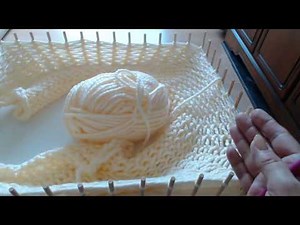 Pom pom blanket LOOM FRAME - How to LOOM KNIT CHUNKY BABY BLANKETS