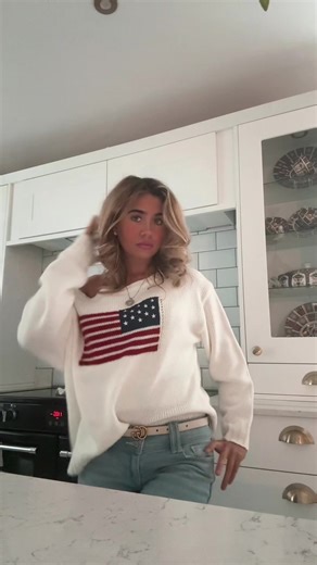 I just can’t make this jumper look good I give up x #ootd #fashion