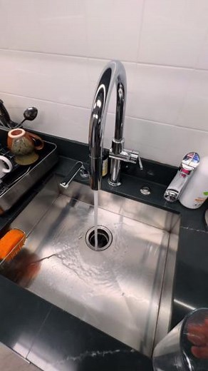 Curious what’s in your tap water? EWG’s updated Tap Water Database makes it easy to find out — and take action. Here’s how: ✅ Enter your ZIP code to find your local water utility. ✅ See a detailed list of contaminants detected in your water. ✅ Learn about potential health risks and how levels compare to state and national averages. ✅ Explore the “Find A Filter” section and our Water Filter Guide to find a filter for your needs. Knowledge is power! Take control of your drinking water and protect