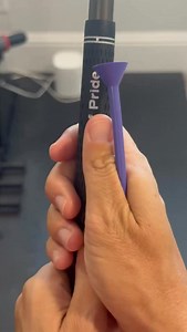 comment test for free grip test Everyone keeps copying Tiger Woods’ grip… even when their hands are NOT built for it. There are 3 grip lanes: • Bottom / under (Zach Johnson vibes) • Side / neutral (Tiger Woods) • Top / over (Rory McIlroy) None of these are right or wrong. Only one is yours. Most golfers fight their swing because they’re forcing the wrong grip pattern. When you use the grip that matches your natural hand position: • the clubface squares easier • your takeaway cleans up • impact b