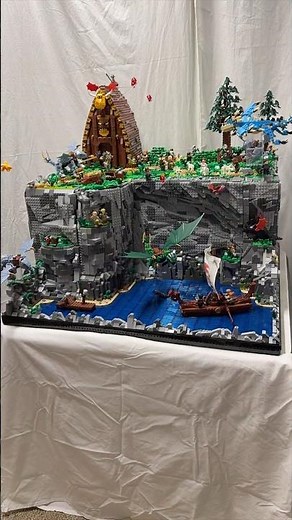 Build LEGO How To Train Your Dragon with Me