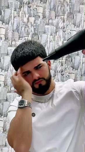 Hair Styling Techniques with a Hairdryer and Diffuser