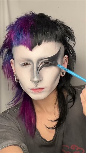 trad goth makeup tutorial! #goth #makeupartist #gothic #makeup #makeuptutorial #gothmakeup