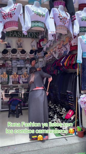 Video de Runa Fashion (@runafashion1) relacionado con “Carnaval Outfits”