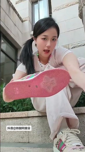 Soft & Fufu Little Shoes: The White Socks Girl's Sweet Sports Style