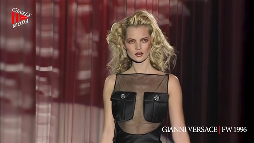 GIANNI VERSACE Fall 1996 Milan