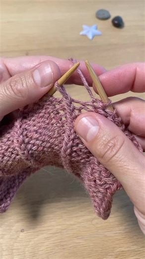 155K views · 640 reactions | Square Eight of the Tutorial Throw introduces twisted stitches, a.k.a. through the back loop (tbl). Twisted stitches are more pronounced and can be used for a very elegant ribbing or in intricate patterns that stand out against the background.This is how to knit through the back loop. #knitting | Annaplexis | Facebook