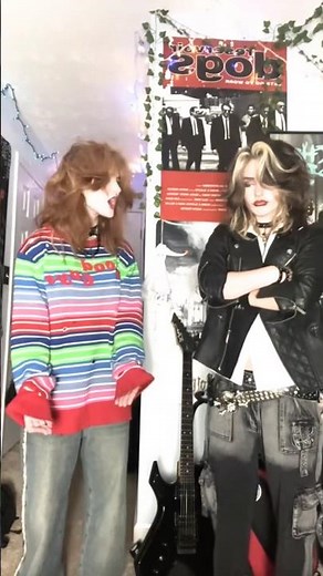 Chucky and Tiffany costumes #halloween #chucky #costume #cosplay #duo #outfitinspo