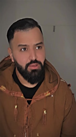 شباب مغاربة وتونسية في أغنية شعبية