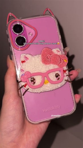 got the cutest hello kitty phone case!!😍 #hellokitty #phonecase