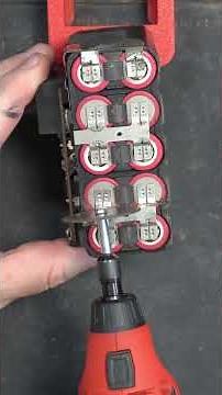 Don't Throw Away That Milwaukee Battery! This Simple Fix Works #Milwaukee #BatteryFix