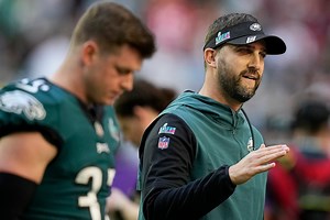 Eagles’ Nick Sirianni cries during national anthem before Super Bowl vs. Chiefs