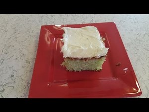 TRISHA YEARWOOD'S KEY LIME CAKE