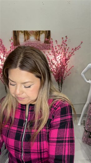 💋💋LIVE TU DECIDES 💋💋 ✨Bienvenidas ❣️Familia Beauty Delsey, nos ubicamos en Toluca. 🛑¿ERES CLIENTE NUEVO? Regístrate haciendo clic en el siguiente enlace enviando tu nombre como apareces en Facebook y si eres foránea, o recoges en Metepec o Toluca. ✅ https://w.app/RegistroBeautyDelsey ‼️ Te mandarán la información de registro por WhatsApp, debes hacer una transferencia de $300 la cual es dinero electrónico disponible para tu primer compra ! ✅ Al finalizar el LIVE, las notas estarán disponibl