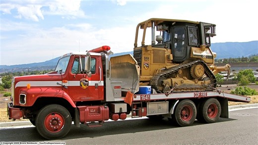 Fire Truck & Engine Lovers | Older dozer/transport for the California Department of Forestry and Fire Protection (CalFire) This is a Type III medium dozer. | Facebook