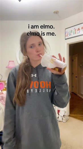 idk why i’m swinging my arm like that but elmo is my spirit animal | Elmo