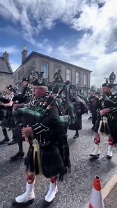 Pipe bands performance 😍 . . . . . . . . . . . #Bagpipes #Kilts #marchingband #piper #pipeband #HighlandGames #HighlandPipes #BagpipePride #BagpipeTradition #pipebandlife #bagpipeband #kilted #bestchallenge #100kgchallenge #selfcare #moodchallengemoodchallenge #photography #photographychallenge #trending #love #music #aussie #australia | Australia Highland Gathering