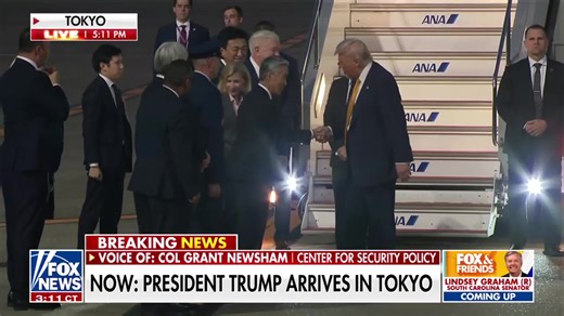 BREAKING: President Trump arrives in Tokyo for the second stop of his Asia tour. 🇺🇸🇯🇵 | Fox News