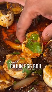 ✨ VIRAL CAJUN BOILED EGGS ✨ Hands down my fav thing to eat 😭🙌🏽 ***I boiled my eggs for 7.5 minutes, but if you like them boiled harder, boil them for a little longer! These eggs are a game changer! They’re packed with protein and healthy fats, and they help curb cravings to keep you full! I’ve seen sooo many people post about these helping them on their weight loss journey! #cajunboiledeggs #eggboil #cajuneggs #cajunboil #boiledeggs #ketosnacks #lowcarb Would you try these? | The Keto Kween