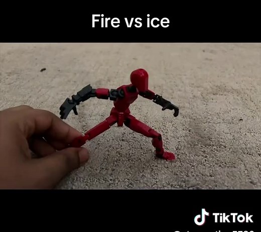 Fire vs Ice stopmotion fight animation