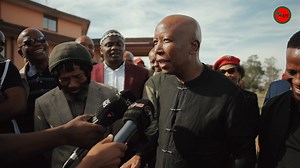353K views · 12K reactions | ♦️Must Watch♦️ The EFF President and Commander in Chief Julius Malema addressing members of the media at Nkululekweni Royal Residence. You cannot leave your country in a crisis, and go to America, where you’re going to be ill-treated, he is going to be ill-treated, he will not be given the necessary respect. | Economic Freedom Fighters | Facebook