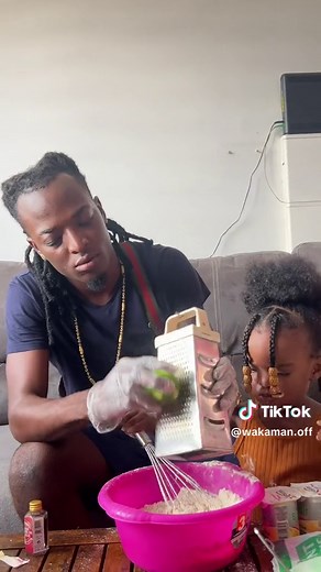 Préparation d'un gâteau au Yaourt: 5 Ingrédients Faciles et Délicieux