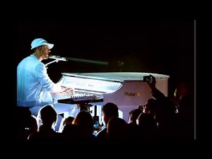 Sam Hunt Performs 'Make You Miss Me' at ACM Awards 2016 - Watch Now!