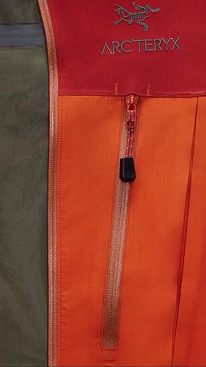 The details are what make the Alpha SV Jacket, well, alpha. In 2001, we invented the WaterTight™ Zipper and shared it with the outdoor industry because we believed this technology was better than anything else out there. Then in 2016, we added RS sliders and removed the zipper garages because they were sometimes a point of abrasion. The point is, we never stop looking at even the smallest details because whether you’re mid-storm or mid-send, those small details make the biggest difference. #arct
