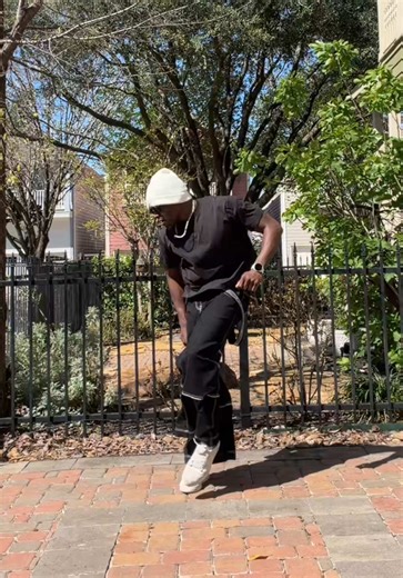 Mastering Melbourne Shuffle Dance Moves