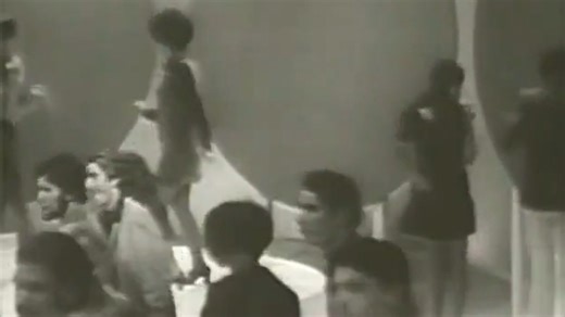Which Bandstand dancer was your absolute favorite? And do you still remember the way they moved on the floor? #AmericanBandstand #AmericanBandstandMemories #Memories | American Bandstand Addicted