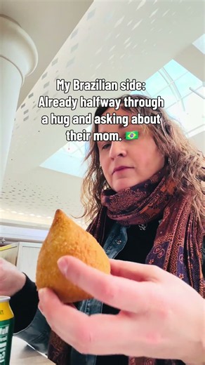 Living the Multilingual Identity Glitch: German, Brazilian, and American Life