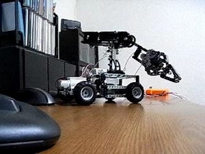 Lego Technic mindstorms NXT Robot Arm