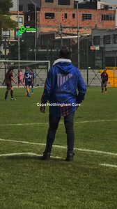 💨 ¡Velocidad! 📝 ¡Tactica! 🔎 ¡Presión! 🗣️ ¡Pasión! Así se vive la Copa Nottingham en #FútbolFemeninoPorCapital: intensidad total en cada jugada. Disponible en: 📺 Claro 116 | TDT | DIRECTV 143 📺 Movistar 113/164 | ETB 256 | TIGO 105 📱 YouTube, X y TikTok | Canal Capital