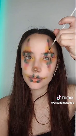 Tuto maquillage clown simple pour Halloween