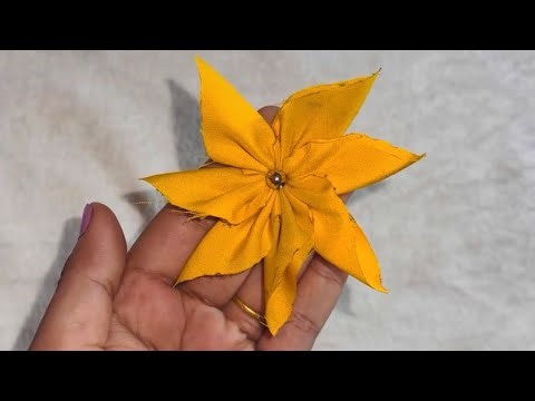 How to make fabric flowers// diy cloth flowers in few minutes