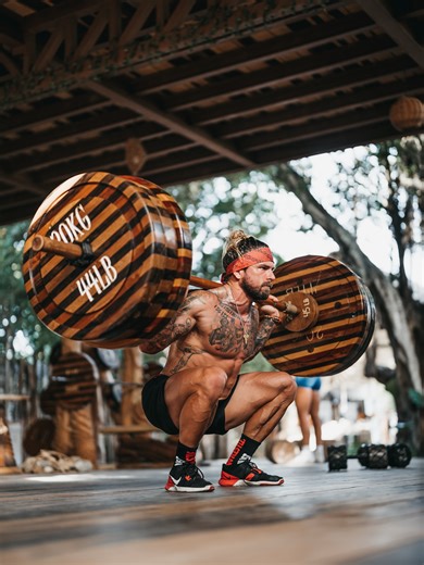 Ryan Stacks on Instagram: "Neck Veins Go Hard #gym #squat #vascular #workout #train"