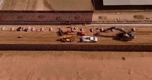 Gli Usa costruiscono un nuovo muro al confine con il Messico: il video dal drone