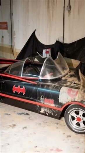 BATMAN 1966#foryou #foryoupage #ia #personajesabandonados#batman #tiktok #viral #edits #popular