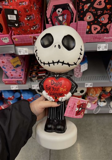 Valloween finds at @Walmart 🖤🏹🫀💌 #valloween #spookyfinds #nightmarebeforechristmas #TimBurton #chucky
