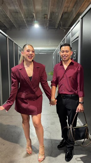 Esposa y Outfit de Ring Royal: ¡Combinando Estilos!