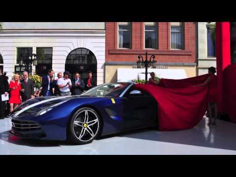 Debut del Ferrari F60 America en Rodeo Dr., Beverly Hills