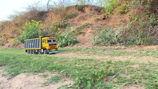 Loaded Tipper Truck Operations with JCB 5CX